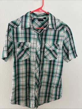 Vintage Men's Green Plaid Snap Front Short Sleeve Shirt